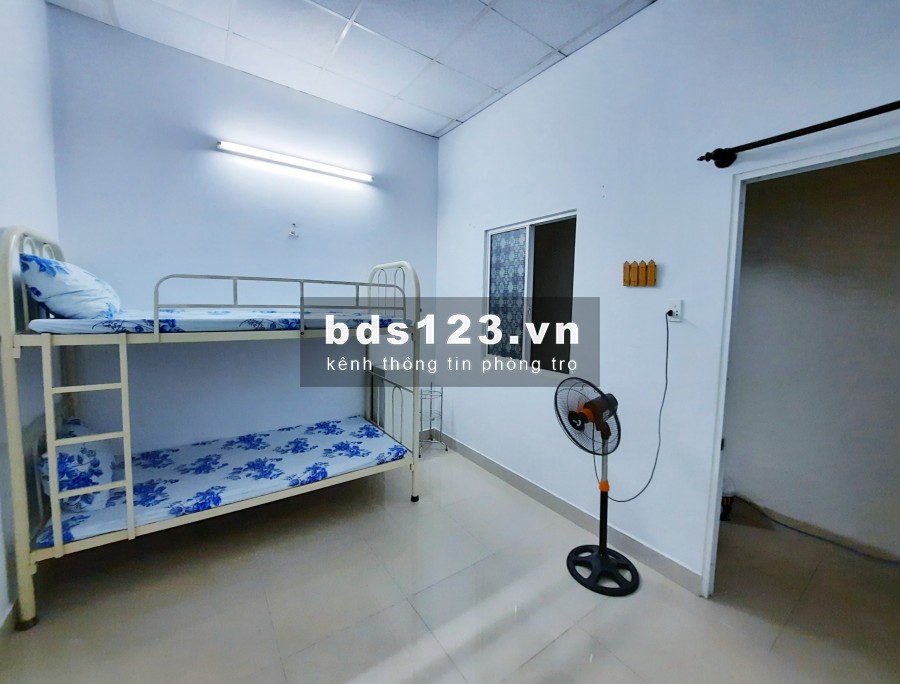 Phòng Gía Rẻ Có Nội Thất Hẻm 824 Huỳnh Tấn Phát Q7 (Gần Phú Thuận, Cầu Phú Mỹ)
