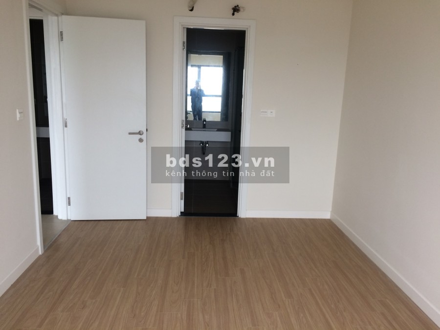 BÁN NHANH CĂN 3N/118M2 GIÁ 4,3 TỶ KOSMO TÂY HỒ, THIỆN CHÍ NHANH ( K QUA MÔI GIỚI)