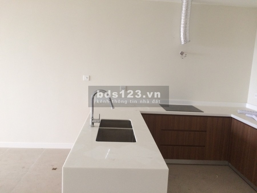 BÁN NHANH CĂN 3N/118M2 GIÁ 4,3 TỶ KOSMO TÂY HỒ, THIỆN CHÍ NHANH ( K QUA MÔI GIỚI)
