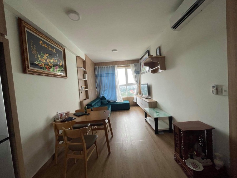 TIẾN PHÁT SALES Cần bán căn hộ SAIGON GATEWAY Tầng 12 DT: 87m2 (2PN - 2TOILET) Full Nội Thất Giá bán: 2.6 tỷ
