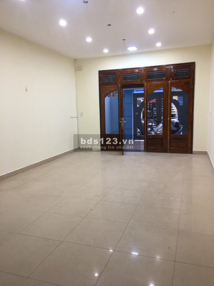 Bán nhà liền kề mặt phố Văn Quán, 85m2 * 5T, TB, Có thang máy, tiện Làm VP, 10.5 tỷ