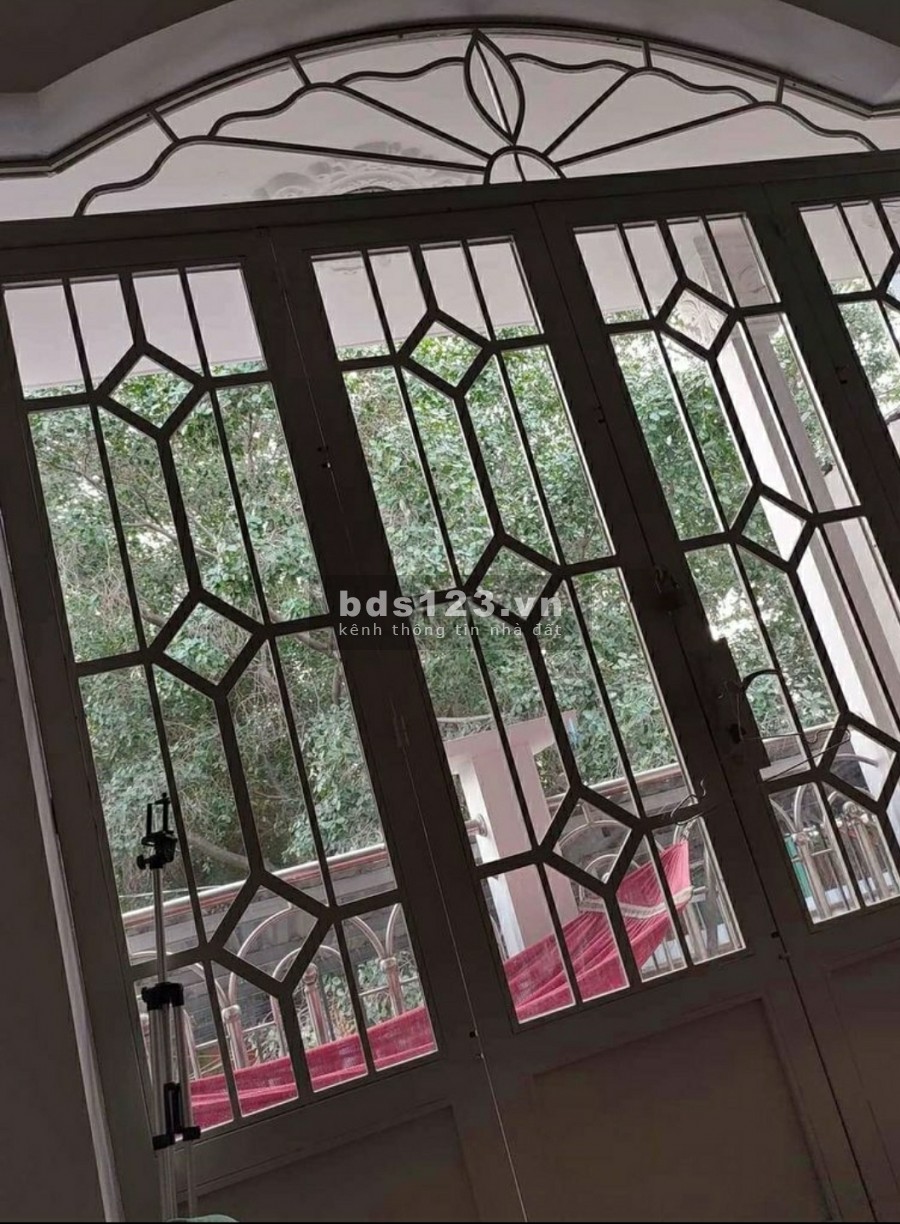 Cho thuê nhà 1 trệt + 1 lầu 3 PN khu Trần Trọng Cung giá 11 triệu