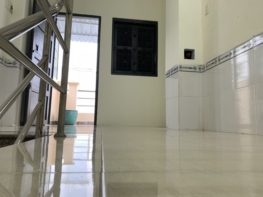 Cần bán nhà hẻm 404/ Trường Sa Q Phú Nhuận cách đường 10m, cách Phan Xích Long