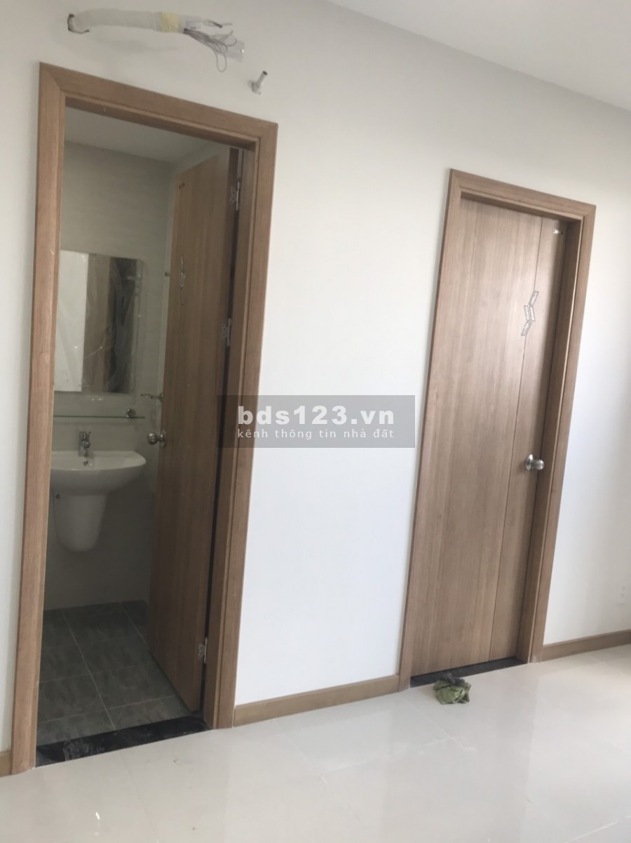 Gia đình tôi cần bán chung cư Bcon Suối Tiên