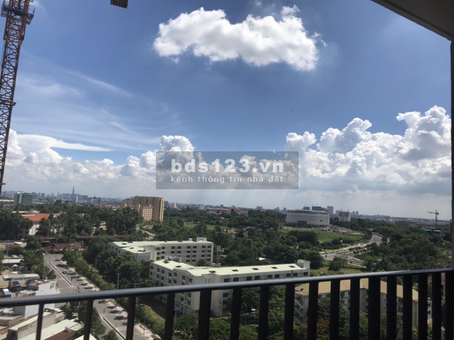 Gia đình tôi cần bán chung cư Bcon Suối Tiên