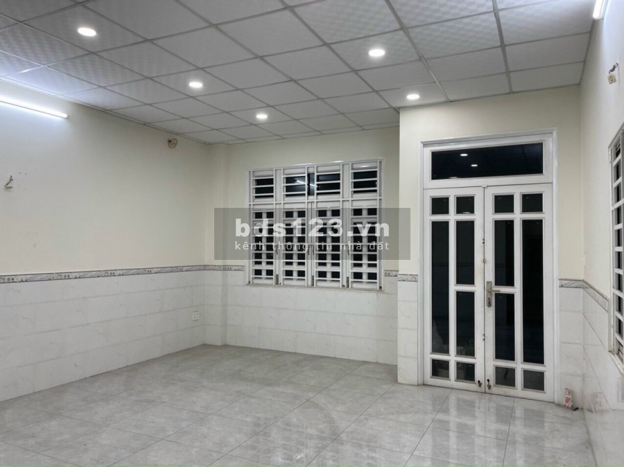 Nhà hẻm xe hơi đường Lê Liễu -P. Tân Quý 4x14m 1 lầu