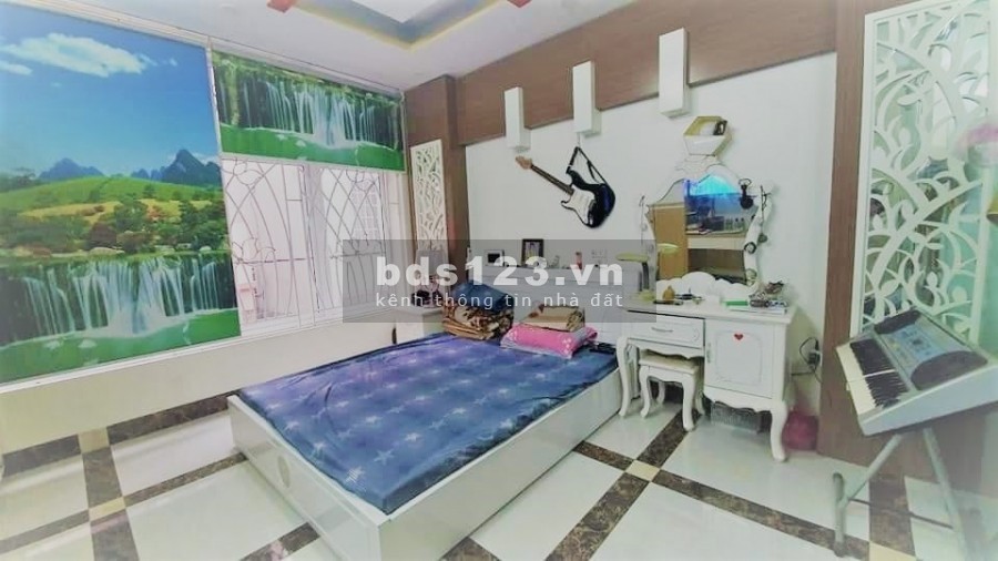 Bán nhà phố Khuất Duy Tiến. Vỉa hè, ô tô, KD. 110m2 MT7.6m, nhỉnh 20 tỷ