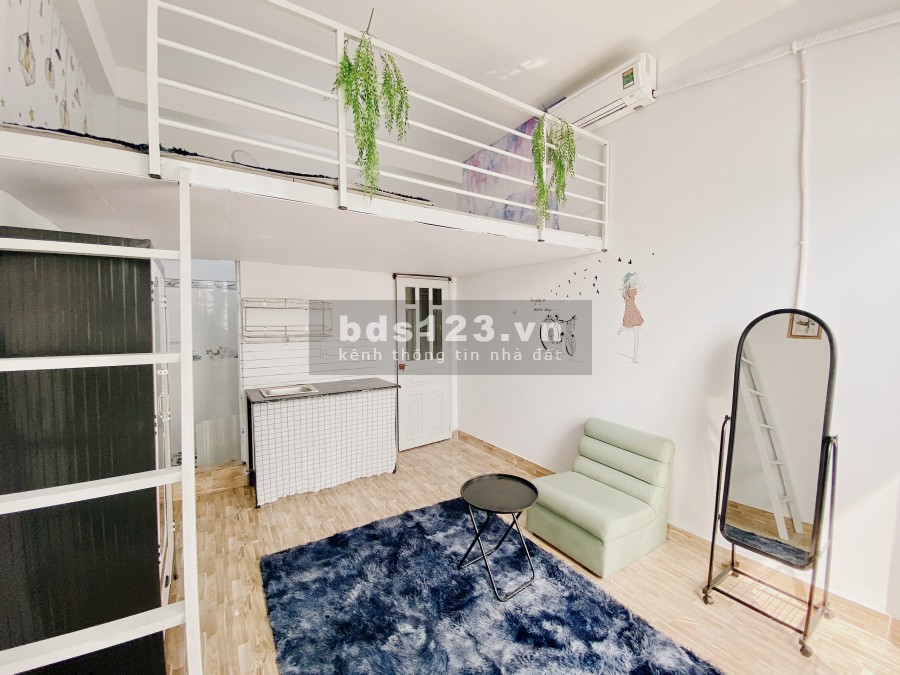 CHDV cực chill kế Ngã Tư Ga, ĐH Nguyễn Tất Thành