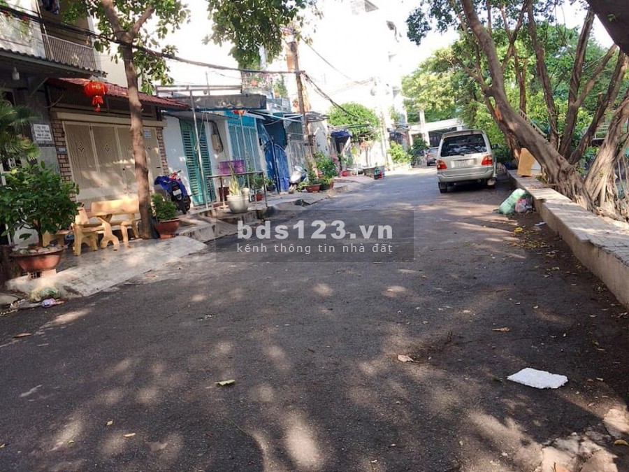  Bán nhà Phan Huy Ích Tân Bình 40m2 ( 4x10 ) 4 tầng giá chỉ hơn 4 tỷ.