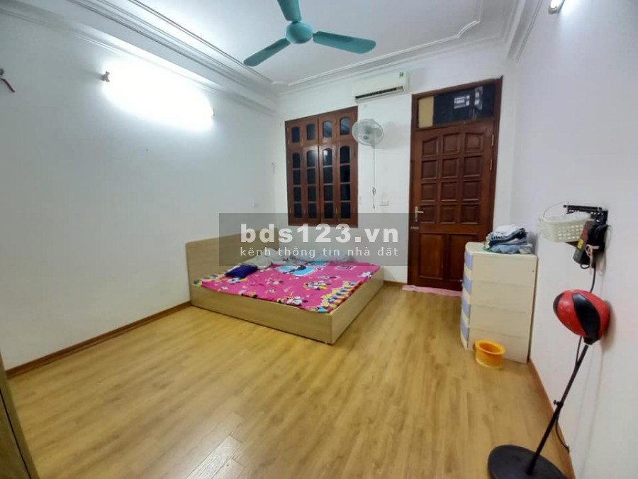 Bán rất gấp nhà ô tô, KD Phố Tô Vĩnh Diện: 65m2, 4T, 6 tỷ