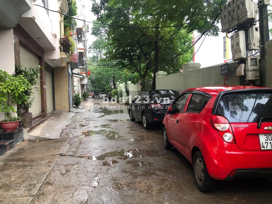 Bán nhà Hồ Tùng Mậu, ở ngay, ngõ thẳng, rộng Ô tô tránh, DT 34m2, giá 3 tỷ