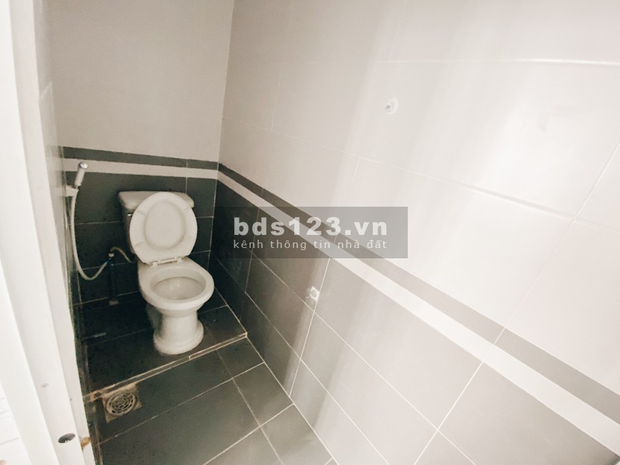 CHDV cực chill kế Ngã Tư Ga, ĐH Nguyễn Tất Thành