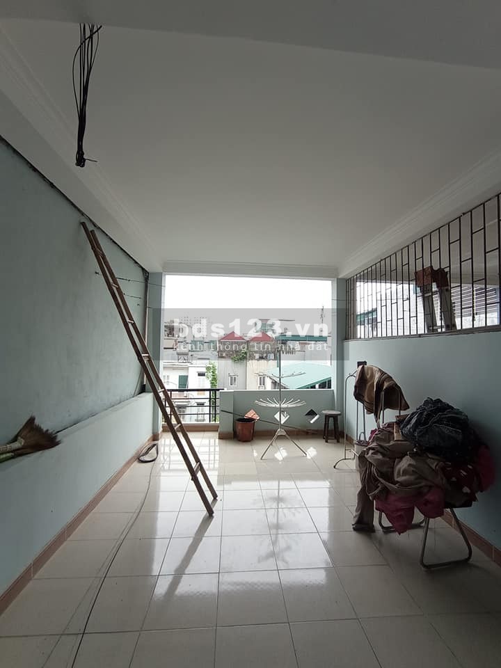 Siêu Hiếm Hoàng Mai 45m2 4 tầng, 3,9 tỷ ngõ cực rộng, nở hậu