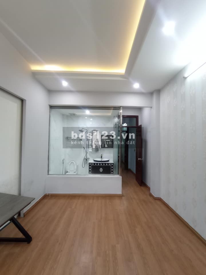 Siêu Hiếm Hoàng Mai 45m2 4 tầng, 3,9 tỷ ngõ cực rộng, nở hậu