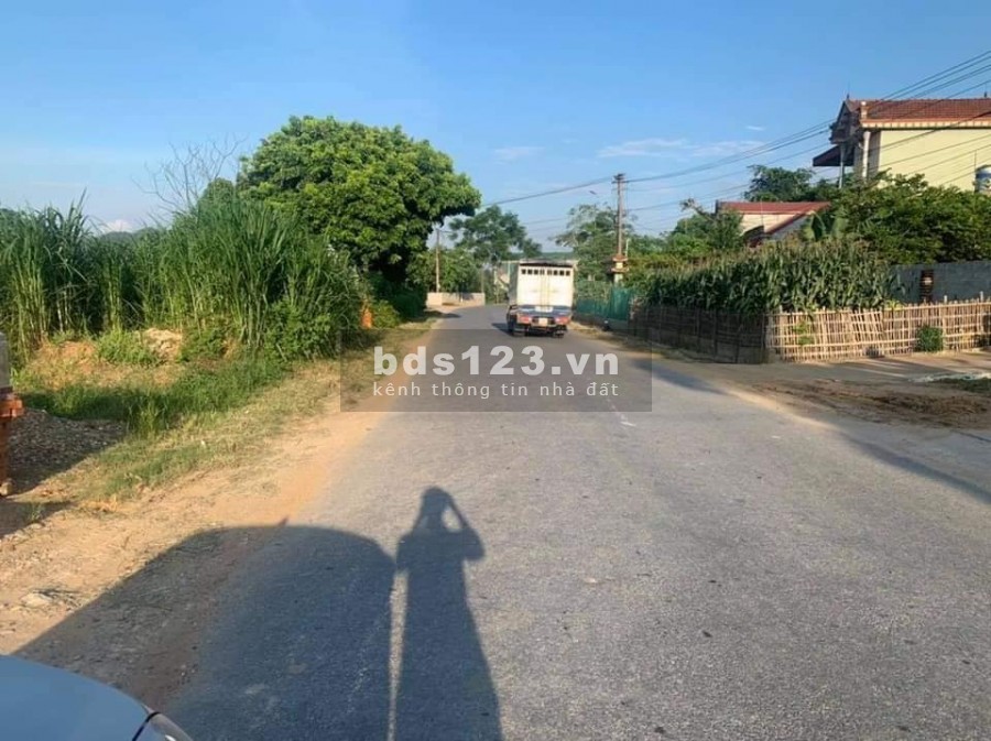 ĐẤT Ở ĐẤU GIÁ KHU CHIỀNG XÃ THẠCH KHOÁN