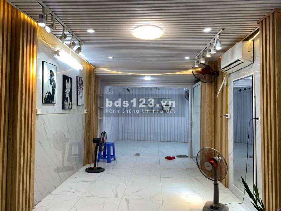 Bán nhà Tân Mai, 56m x 4 tầng, kinh doanh đỉnh, ô tô đỗ, giá nhỉnh 8 tỷ. LH 0903073985