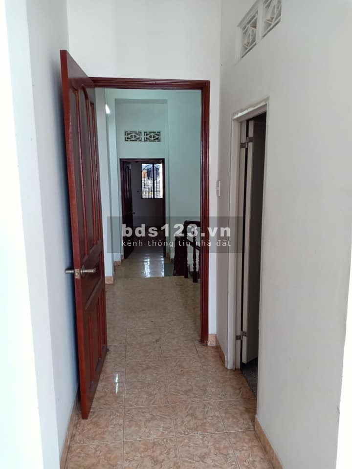 Tân Hòa Đông Bình Tân 76m2 5,3 tỷ Xe Hơi Quay Đầu