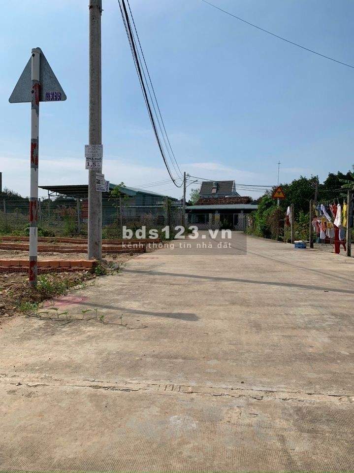 Bán đất thổ cư 1369 Lê Hồng Phong, sát cầu Bà Lụa ,SHR