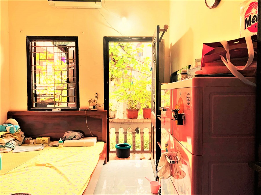 Nhỉnh 2 tỷ có nhà 4 tầng 47m2 phố Bạch Mai, gần Bờ Hồ, ngõ thông, nhà thoáng