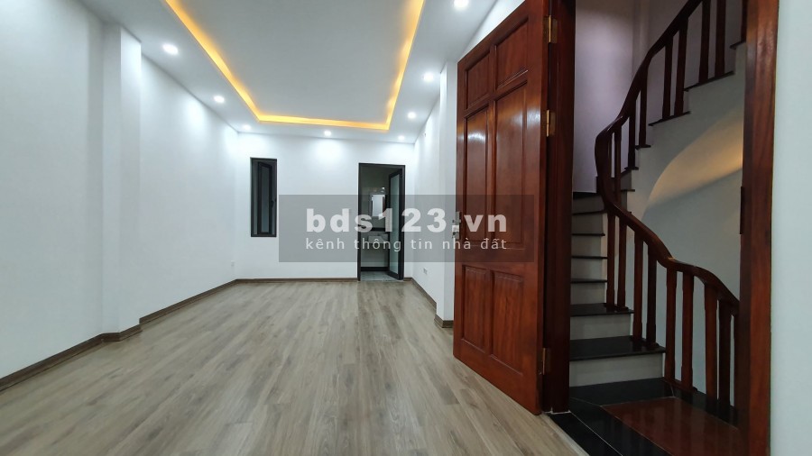 Nhà đẹp ở ngay trung tâm Đống Đa,15m ngõ ô tô SINH KHÍ VẠN TRƯỢNG, ĐẬM CHẤT NGƯỜI HÀ THÀNH