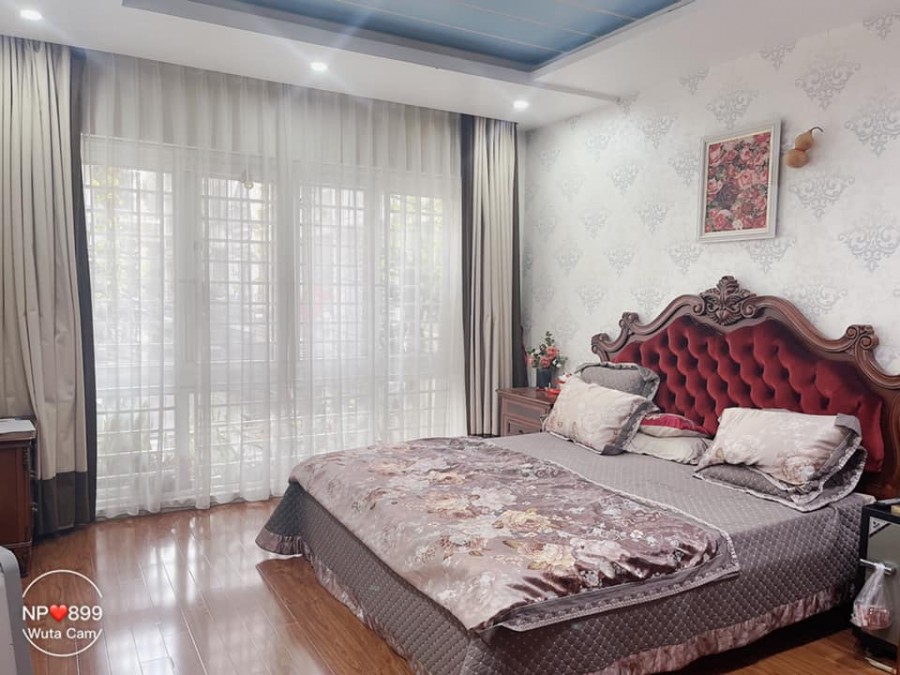 Bán nhà TT Ba Đình, phân lô ô tô, tặng toàn bộ nội thất tiền tỷ, 50m2, MT 4m