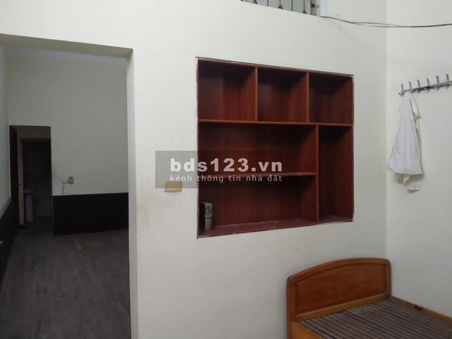 BÁN NHÀ LÊ TRỌNG TẤN HÀ ĐÔNG LÔ GÓC Ô TÔ ĐỖ HAI MẶT THOÁNG GẦN PHỐ CHỈ 4.45 TỶ