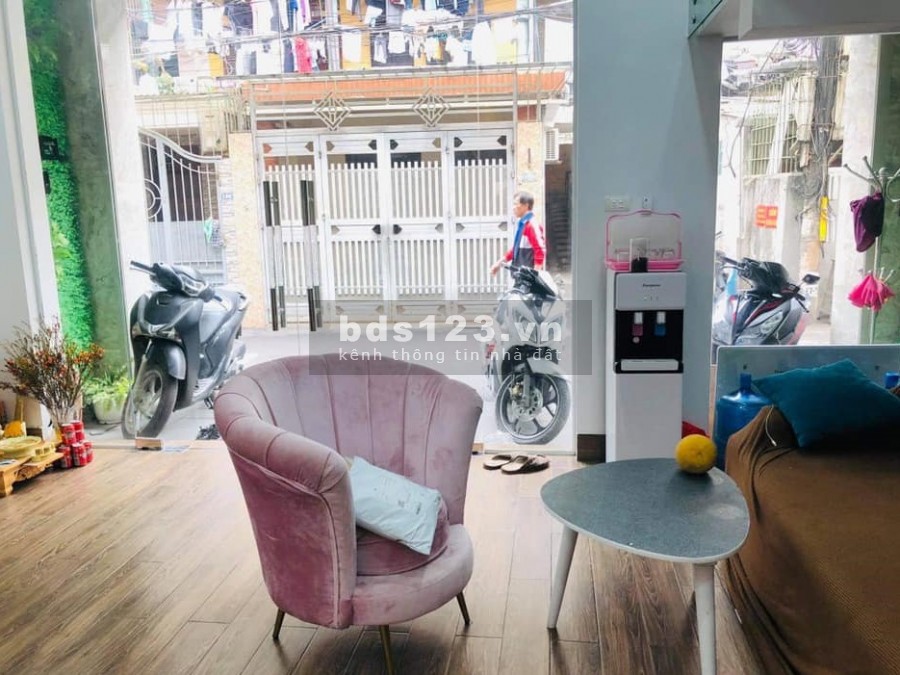 BÁN GẤP! Nhà Nguyễn Trãi, Thanh Xuân, 65m2x3T, Ô TÔ, Kinh doanh đỉnh chỉ 9 tỷ.