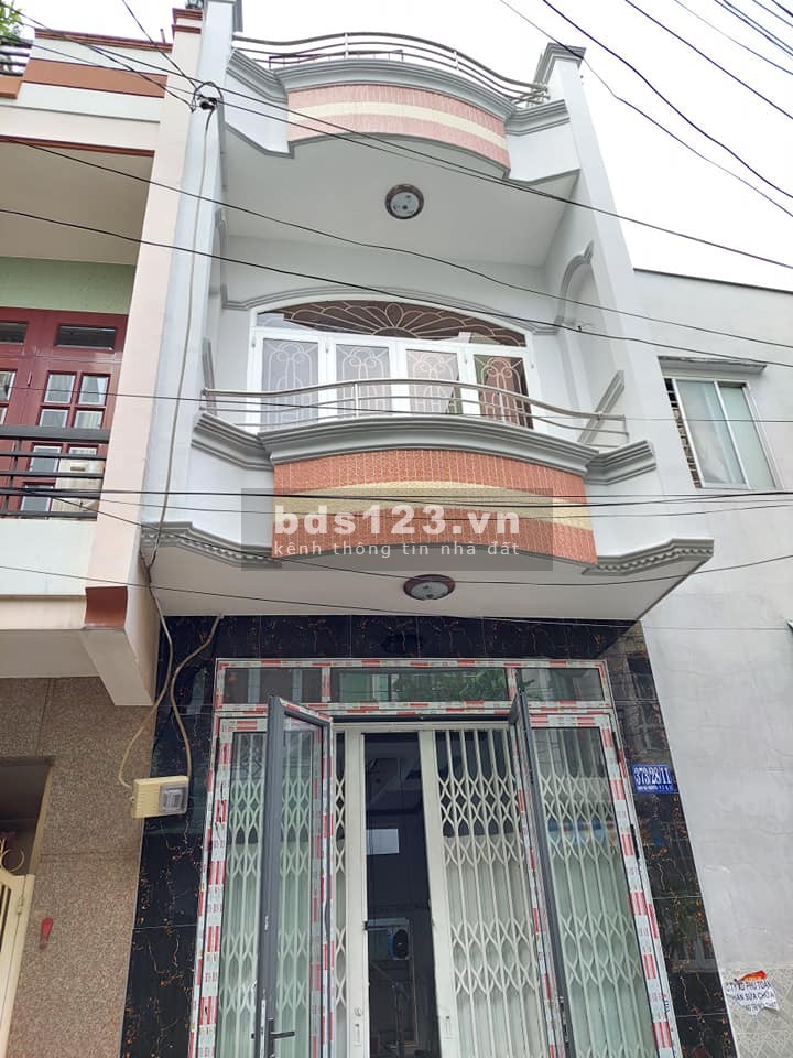 Bán Nhà Quận 11 hẽm xe tải thông tứ tung Gía 6.3 Tỷ