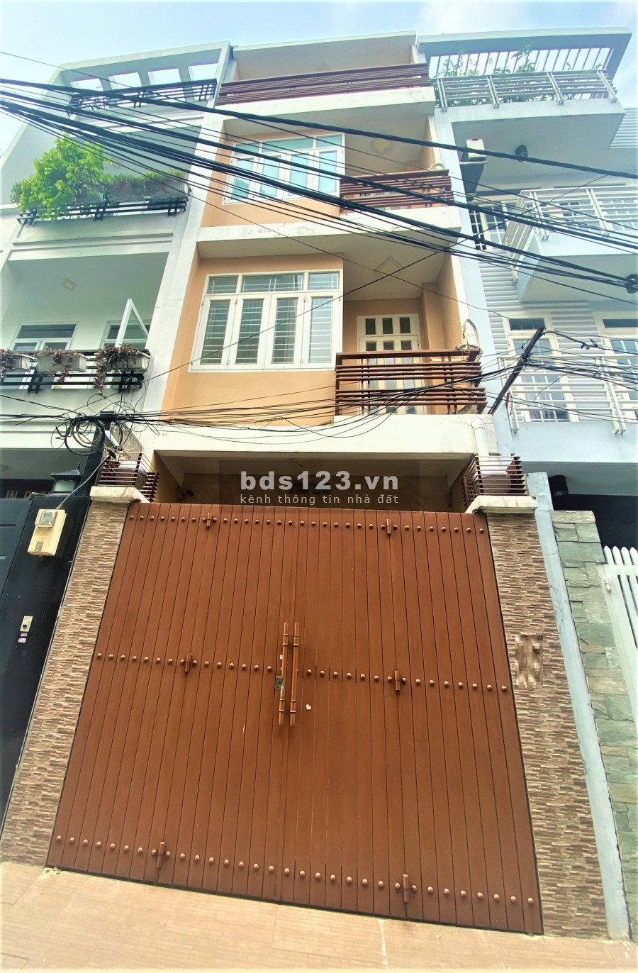Bán nhà 4 tầng, 4x18m hẻm 5m 100 Bình Thới Q11 giá 8ti7