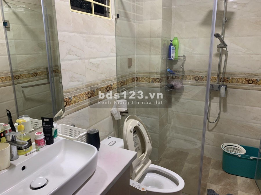 Nhà khu chợ Vĩnh Phúc, Ba Đình, đẹp miễn chê. 60m tân cổ điển, 5,6 tỉ