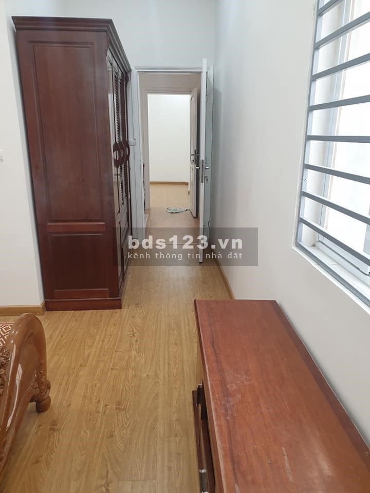 Bán nhà Minh Khai 51m2, 4 tầng, MT rộng, giá chỉ 3.75 tỷ.
