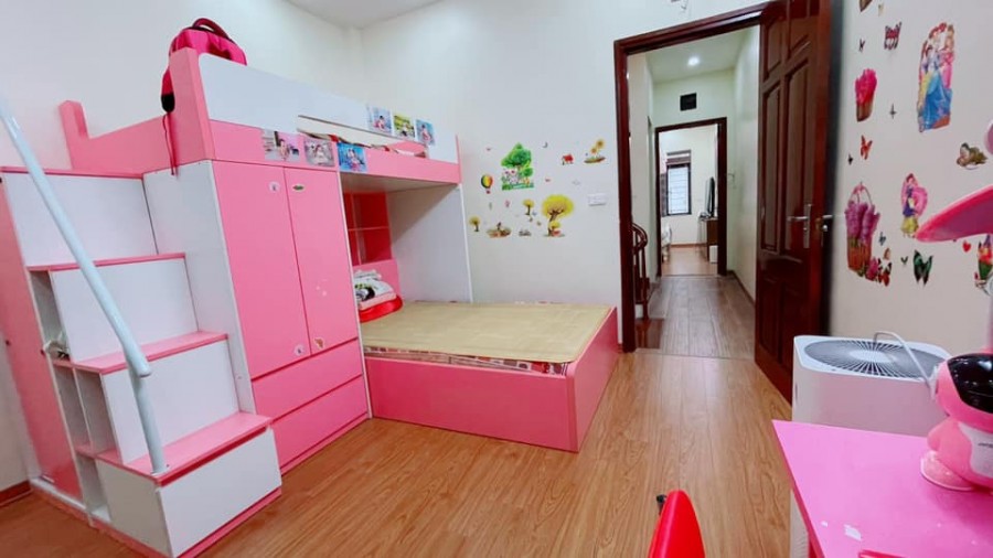 Bán nhà Thanh Xuân 51m, thang máy, ô tô, thông sàn kinh doanh thuận tiện.