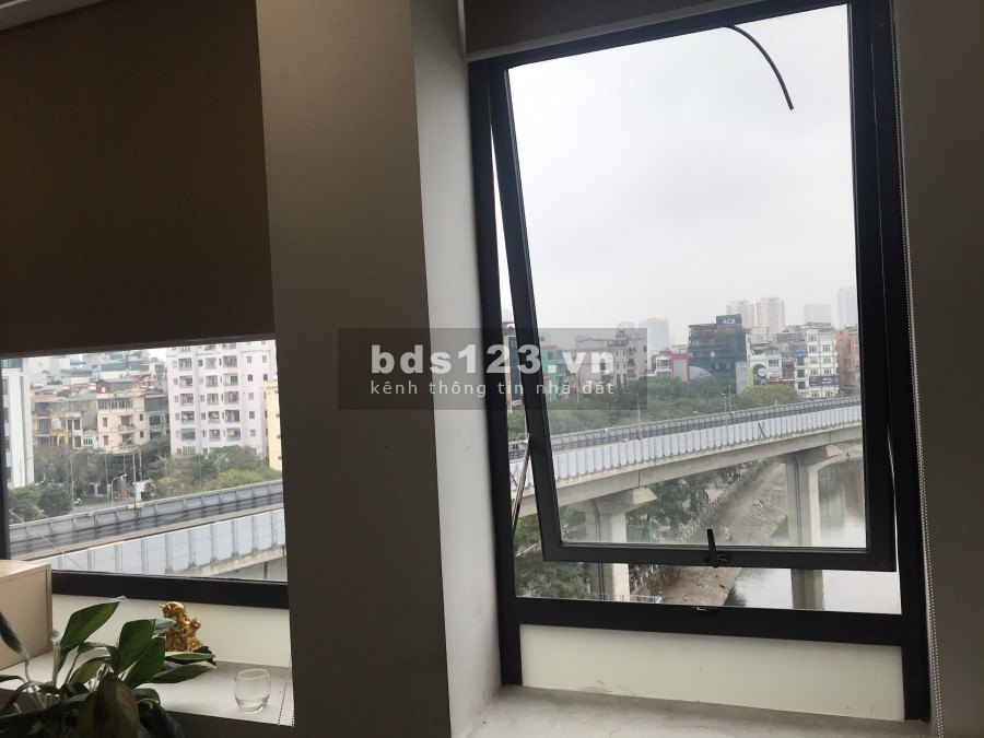 Cho thuê văn phòng 50m2 mặt phố Mai Anh Tuấn. đối diên hồ Hoàng Cầu, Đống Đa.