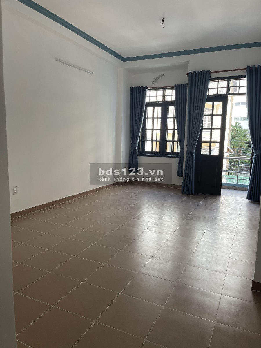 CHDV KTX Điện Biên Phủ 4x26 Trệt 3Lầu-ST Giá 35Tr/th