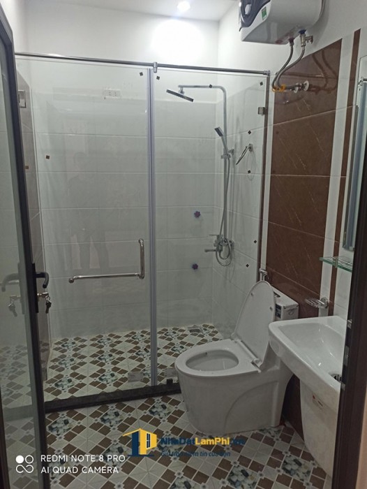 Bán nhà 4 tầng ngõ 231 Văn Cao, Hải An, dt 68m2, độc lập, khung cột móng ép cọc bê tông