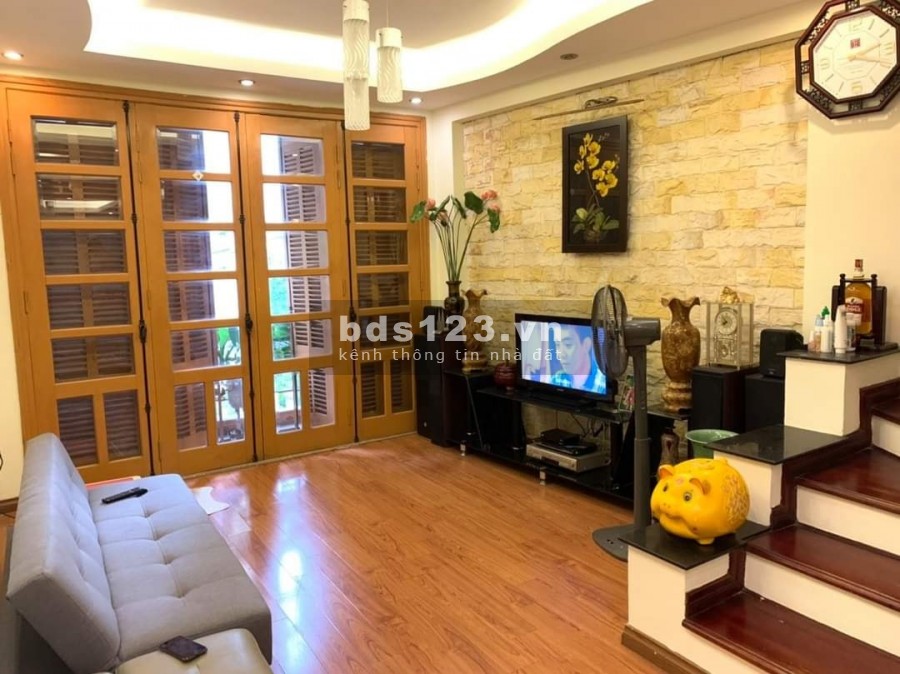 LÊ ĐỨC THỌ NGÕ Ô TÔ SIÊU HIẾM GIÁ CHỈ 3 TỶ