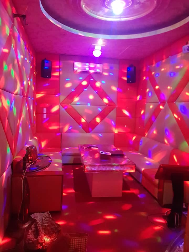 Siêu Phẩm! Nhà Cầu Giấy 55m2, 7 tầng, Ô tô đỗ, Kinh doanh... giá chào 10 tỷ
