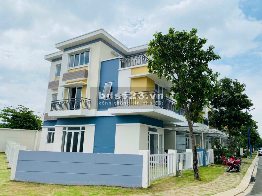 Chuyển nhượng BT căn góc KDC Rosita Khang Điền DT: 236m2 Giá 9.5 tỷ