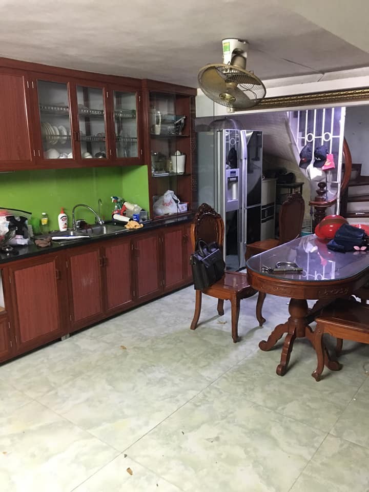Siêu Phẩm! Nhà Cầu Giấy 55m2, 7 tầng, Ô tô đỗ, Kinh doanh... giá chào 10 tỷ