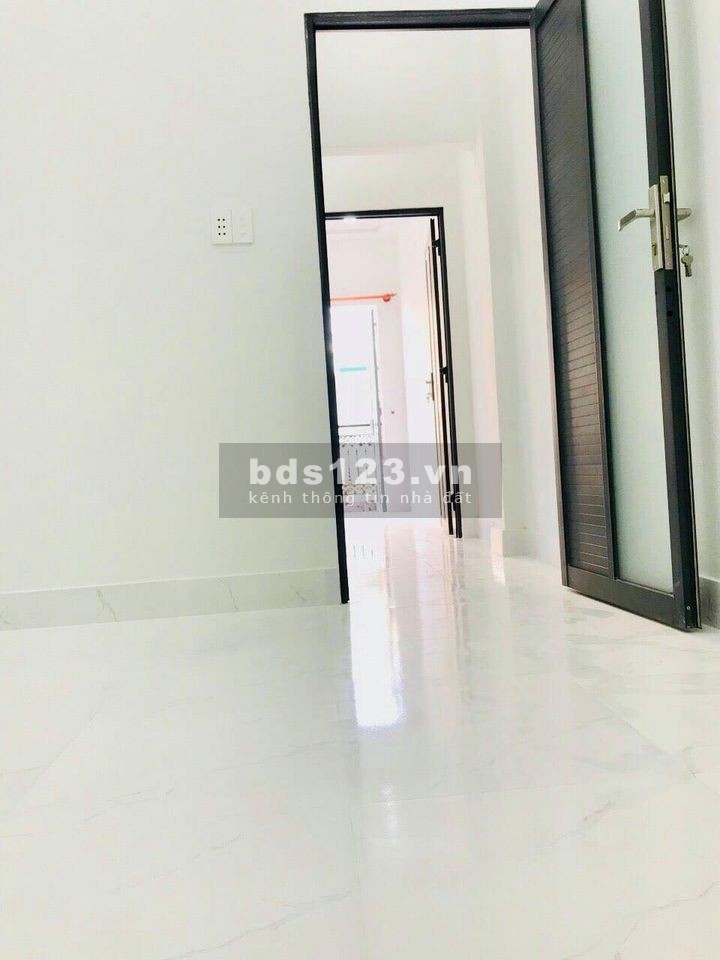 Cần Tiền Bán Gấp Căn Nhà 2 Tầng Tâm Huyết Kinh Doanh Buôn Bán Đa Nghề