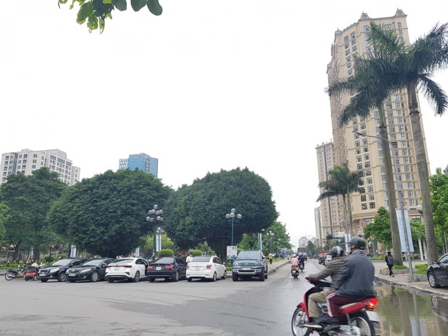 Bán nhà mới ở ngay Xuân Đỉnh, Bắc Từ Liêm, MT 3.6m,dt 37m2 , 5T 3tỷ - Ô TÔ ĐỖ CỔNG