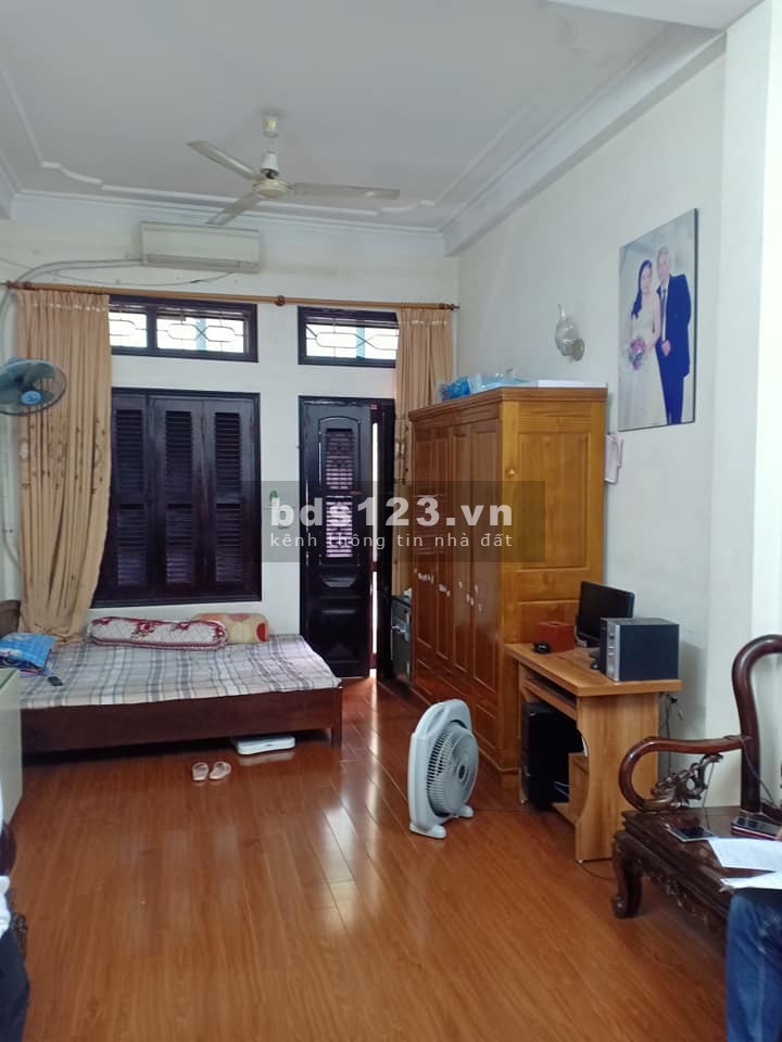 Tôi Minh cần bán gấp căn nhà 3 tầng 79m2 giá bán 6.75 tỷ kinh doanh tốt tại Đình Thôn Mỹ Đình