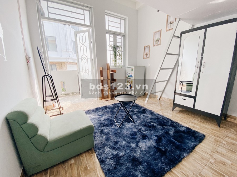 CHDV cực chill kế Ngã Tư Ga, ĐH Nguyễn Tất Thành