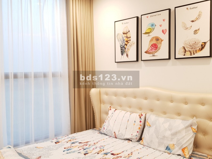 Chính chủ cho thuê căn hộ Vinhomes Green Bay, Mễ Trì, 2 phòng ngủ, DT 70m2 giá 11.5 tr/th (Đồ đẹp)