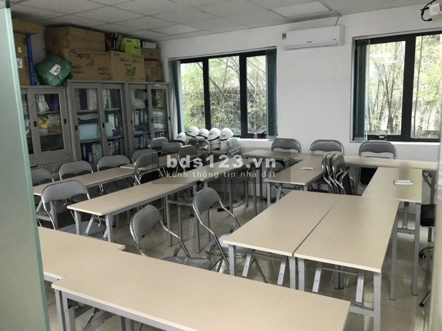 Cho thuê văn phòng ngồi chung tại Đại học Xây dựng Hà Nội