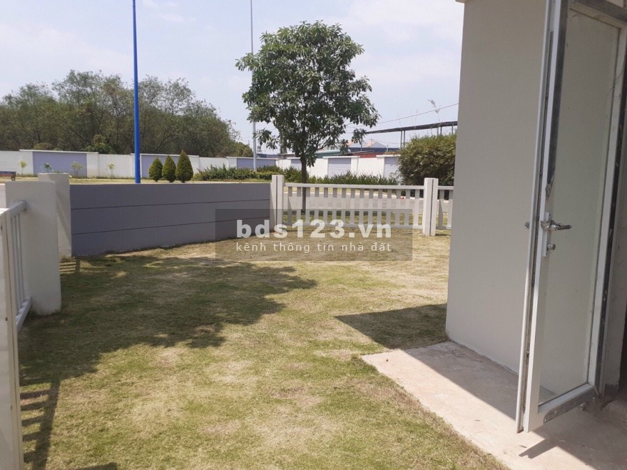 Chuyển nhượng BT căn góc KDC Rosita Khang Điền DT: 236m2 Giá 9.5 tỷ