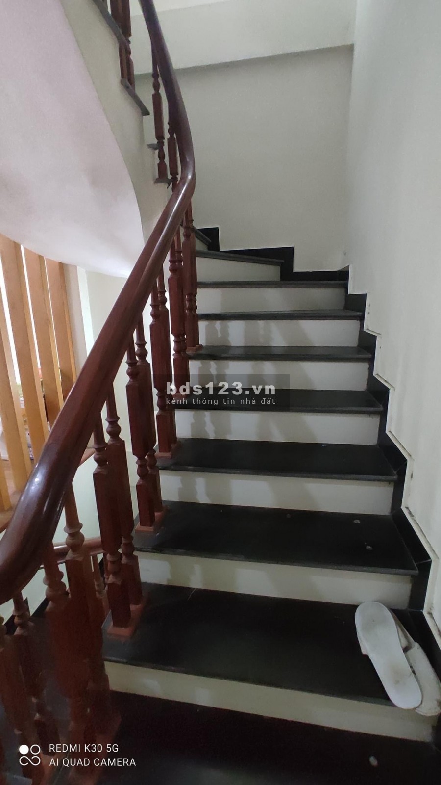 Nhà Đẹp Nhất Ngọc Thụy, Phân lô, ô tô vào nhà, cần tiền bán gấp
