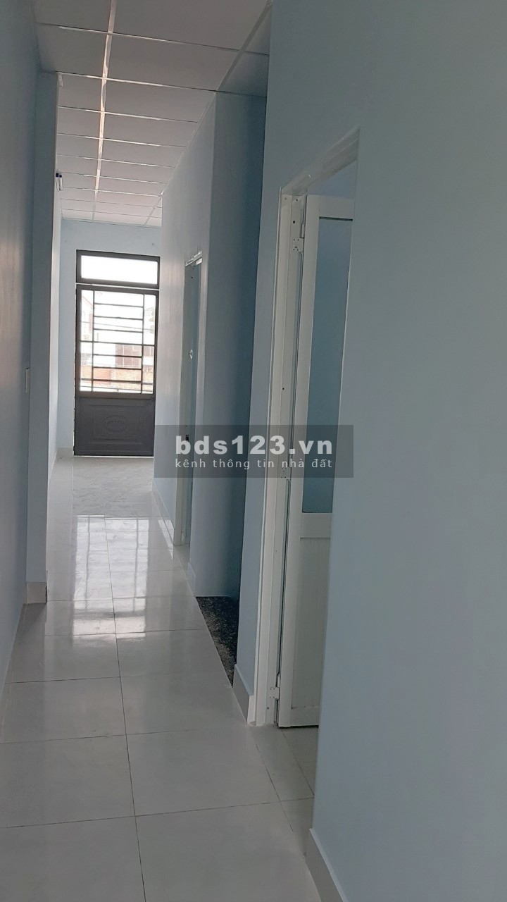 Bán nhà kp4 trảng dài sau trường Hoàng Yến.đien nước máy Quốc gia, nhà 3pn,2wc.