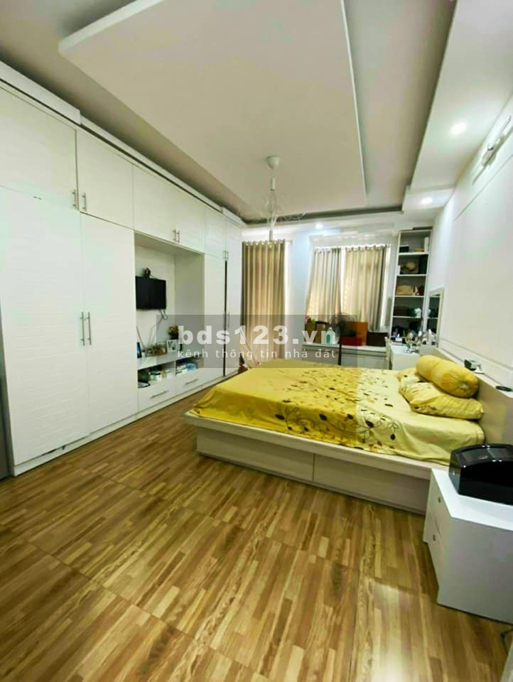 [6.9 Tỷ TL] Bán nhà HXT quay đầu 4T Phan Đăng Lưu Phường 1 Phú Nhuận 4.2x10m 4PN, 3WC
