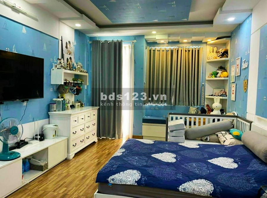[6.9 Tỷ TL] Bán nhà HXT quay đầu 4T Phan Đăng Lưu Phường 1 Phú Nhuận 4.2x10m 4PN, 3WC